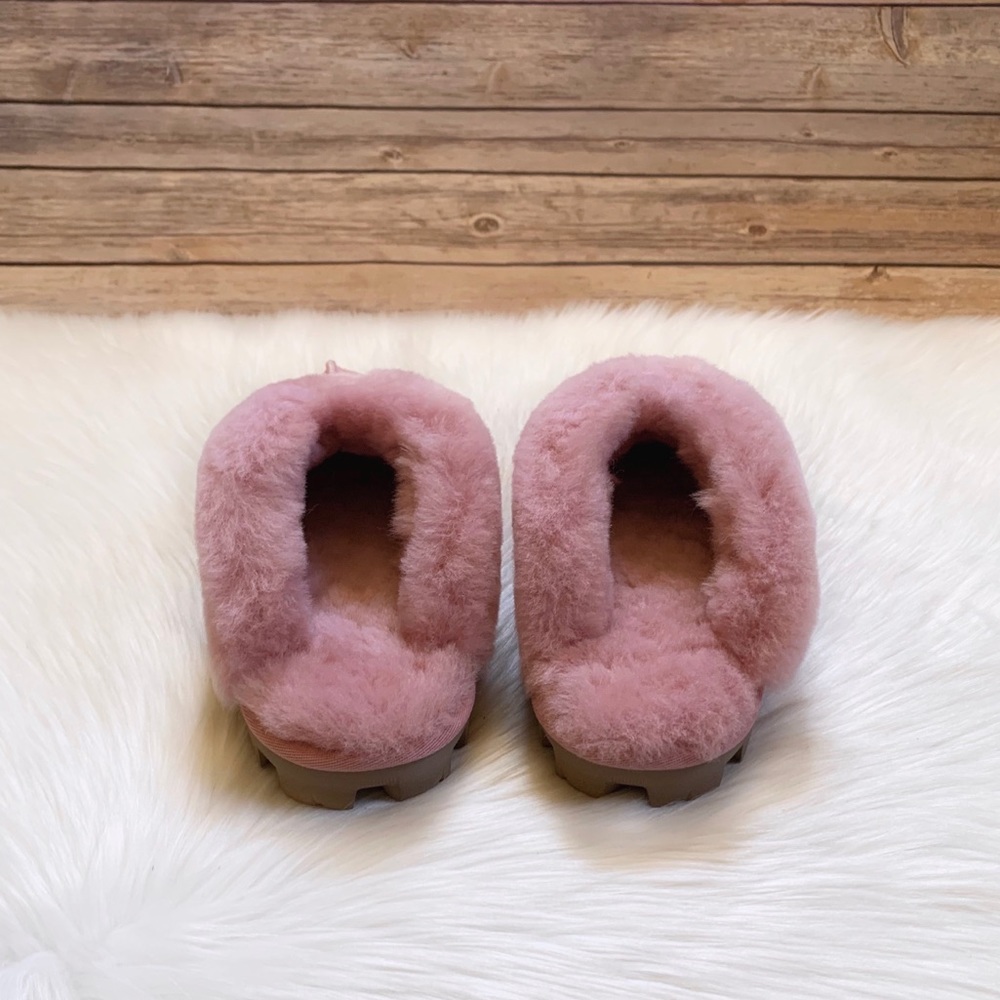 UGG Coquette Clog Slippers For Indoor/Outdoor - Picture 4 of 6